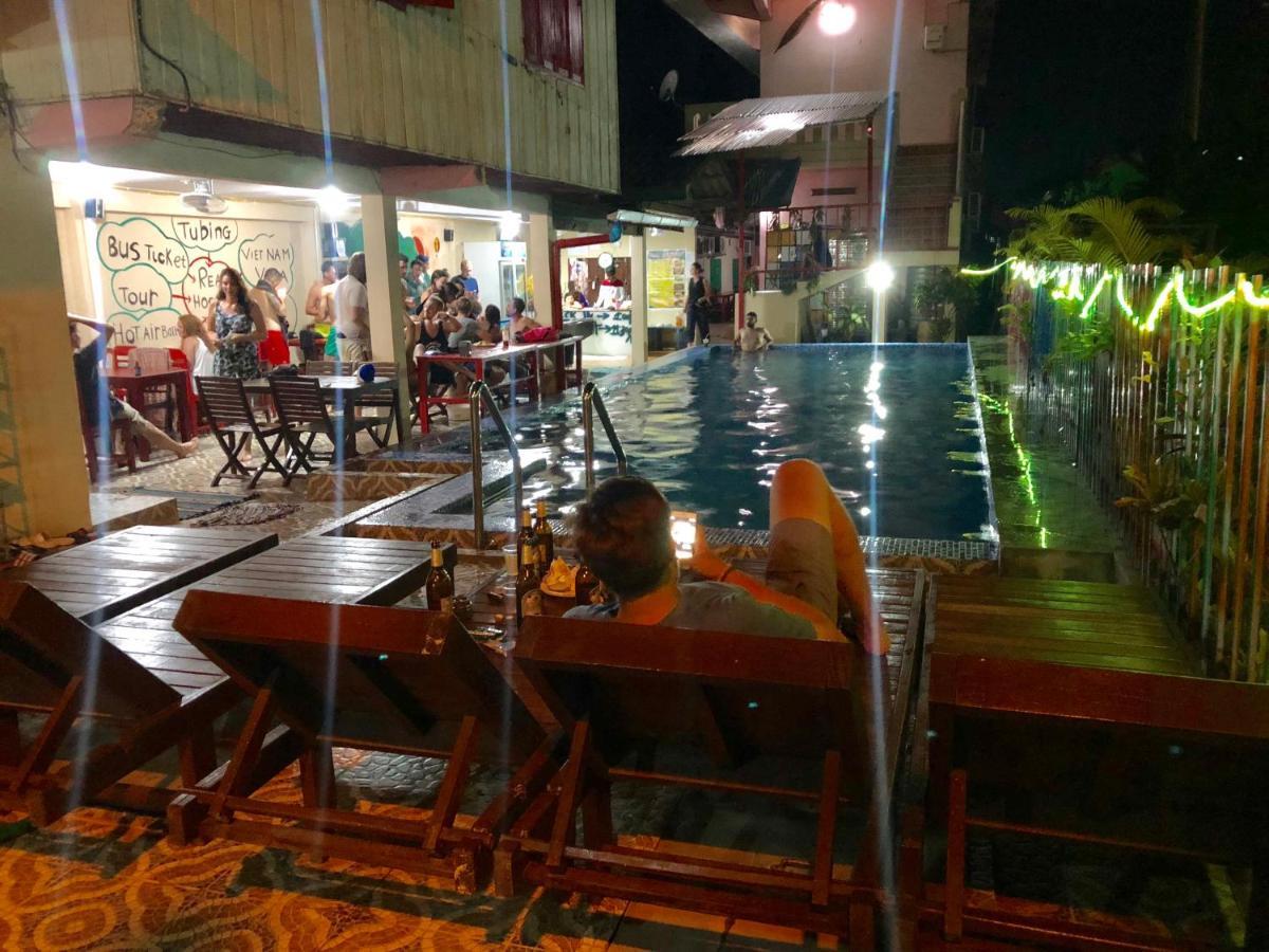 Real Vang Vieng Backpacker Hostel Ngoại thất bức ảnh